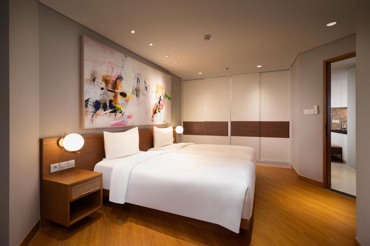 Beachwalk Apartemen